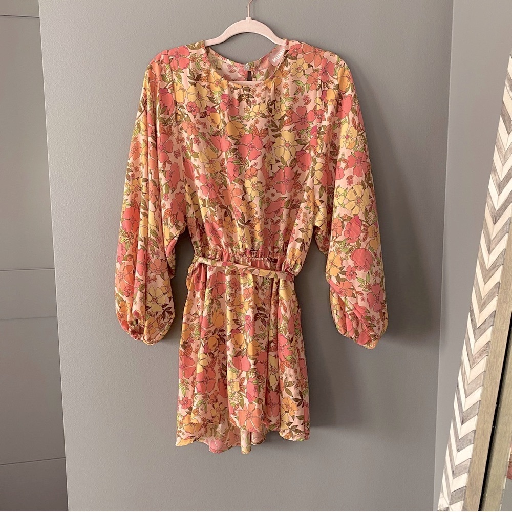 SHOW ME YOUR MUMU DRESS - SIZE SMALL - NWOT